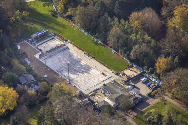 Renovation swimming pool Schwimmverein Blau-Weiß Bochum 1896, Am Wiesengrund, Weitmar, Bochum, Ruhr area, North Rhine-Westphalia, Germany, bathing establishment, bathing resort, DE, Europe, outdoor pool, leisure pool, leisure activities, sunbathing lawn, aerial view, aerial photography, aerial photography, renovation, renovation, swimming pool, swimming pool, swimming sport, swimming pleasure, overview, bird's eye view, bird's eye view, overview