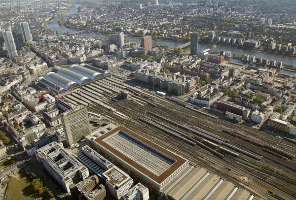 Frankfurt, skyline, skyscrapers, Deutsche Bank, DEU Germany Germany, Europe, aerial view, birds-eyes view, aerial photography, aerial photography, overview, overview, bird's eye view