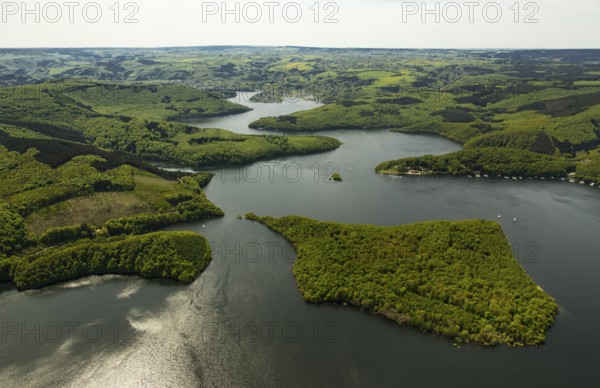 Rurstausee, Rurtalsperre Schwammenauel second largest reservoir in Germany, Heimbach, Eifel, North Rhine-Westphalia, Germany, Europe, aerial photo, birds-eyes view, aerial photography, aerial photography, overview, overview, bird's eye view