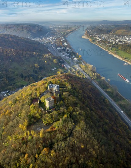 Rheineck Castle in the Rhine Valley, Rhine, autumn foliage, Bad Breisig, Ahrweiler district, Rhineland-Palatinate, Germany, Europe, aerial view, birds-eyes view, aerial photography, aerial photography, overview, bird's eye view, spa town