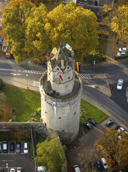 The Round Tower, landmark of Andernach, corner defence tower in the town wall, defence tower, Andernach, district of Mayen-Koblenz, Rhineland-Palatinate, Germany, Europe, aerial view, birds-eyes view, aerial photography, aerial photography, overview, bird's eye view