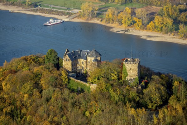 Rheineck Castle in the Rhine Valley, Rhine, autumn foliage, Bad Breisig, Ahrweiler district, Rhineland-Palatinate, Germany, Europe, aerial view, birds-eyes view, aerial photography, aerial photography, overview, bird's eye view, spa town