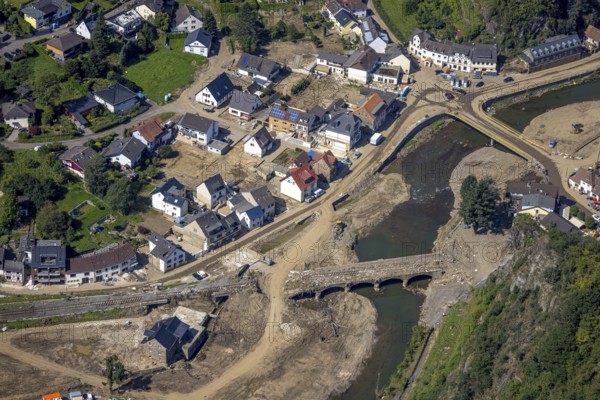Aerial view, flood area on the river Ahr with destroyed bridges in the Kreuzberg district, Altenahr, Ahr valley, Rhineland-Palatinate, Germany, Ahrbrück, Ahr flood, DE, railway bridge, Europe, flood disaster, flood disaster, flood of the century, aerial view, aerial photography, aerial photography, overview, bird's-eye view, overview, flooding, flooding, flood area