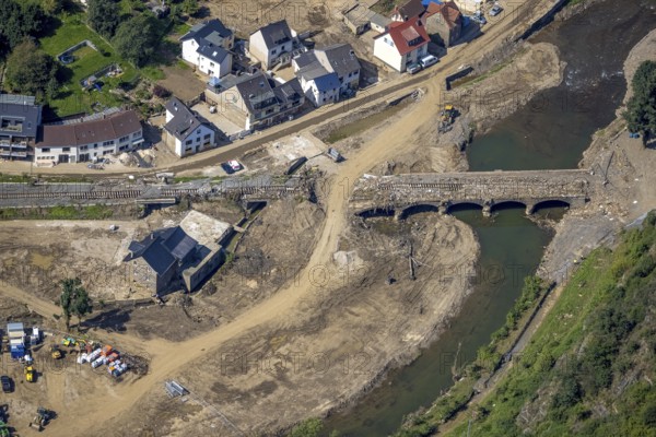 Aerial view, flood area on the river Ahr with destroyed bridges in the Kreuzberg district, Altenahr, Ahr valley, Rhineland-Palatinate, Germany, Ahrbrück, Ahr flood, DE, railway bridge, Europe, flood disaster, flood disaster, flood of the century, aerial view, aerial photography, aerial photography, overview, bird's-eye view, overview, flooding, flooding, flood area