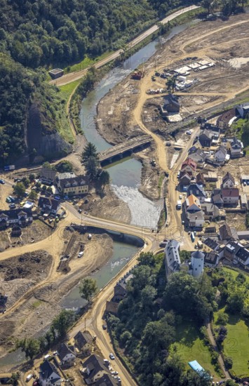 Aerial view, flooded area at the river Ahr with destroyed bridges and historical sight Burg Kreuzberg in the district Kreuzberg, Altenahr, Ahr valley, Rhineland-Palatinate, Germany, Ahr flood, castle, DE, Europe, flood disaster, flood disaster, hilltop castle, century flood, aerial view, aerial photography, aerial photography, overview, bird's-eye view, overview, flooding, flooding, flooded area