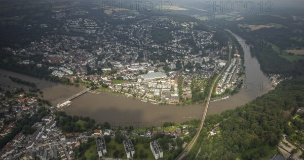 Aerial photograph, Ruhr flood, flooding, Ruhrschleife near Kettwig, Kettwiger See, Kettwig, Essen, Ruhr area, North Rhine-Westphalia, Germany, DE, Europe, birds-eyes view, aerial photograph, aerial photography, aerial photography, overview, overview, bird's eye view, floods, floods of the century
