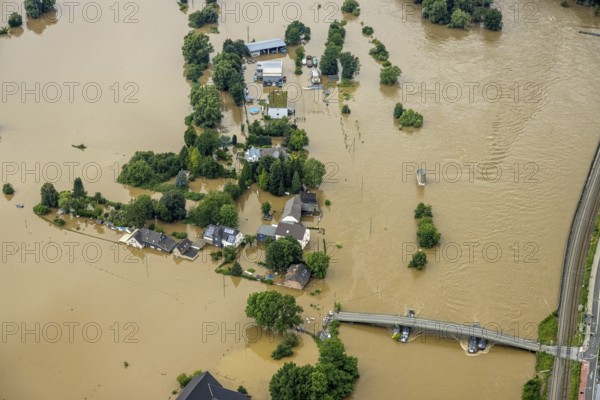 Aerial photo, Ruhr flood, flooding, floating bridge Dahlhausen, Linden, Bochum, Ruhr area, North Rhine-Westphalia, Germany, DE, Europe, birds-eyes view, aerial photo, aerial photography, aerial photography, overview, bird's eye view, flood, flood of the century, city boundary Bochum Hattingen