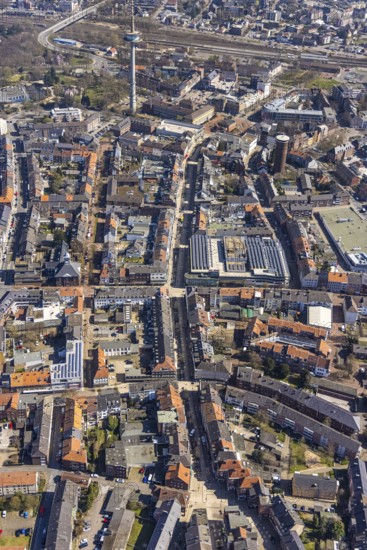 Aerial view, Alter Wasserturm, Hohe Straße pedestrian zone, Wesel, Ruhr area, Lower Rhine, North Rhine-Westphalia, Germany, DE, shopping mile, shopping square, Europe, pedestrian zone, aerial view, aerial photography, aerial photography, sight, tower, overview, bird's-eye view, overview