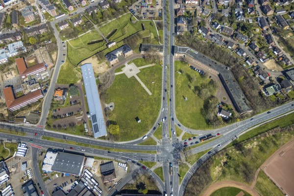 Aerial view, Citadel Wesel, Music School and Art School Wesel, LVR-Niederrheinmuseum Wesel, Erich-Kästner-Schule, Schule am Ring, Zitadellenviertel, Wesel, Ruhr area, Lower Rhine, North Rhine-Westphalia, Germany, An der Zitadelle, education, educational institution, DE, Europe, culture, art, art museum, educational institute, aerial view, aerial photography, aerial photography, museum, park, school, pond, overview, bird's eye view, birds-eyes view, cultural use, overview