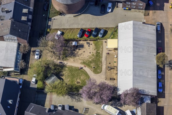Aerial photo, Kindergarten Antonisstraße, Wesel, Ruhr area, Lower Rhine, North Rhine-Westphalia, Germany, DE, Europe, kindergarten, day nursery, day care centre, day nursery, aerial view, aerial photography, aerial photography, overview, bird's-eye view, overview