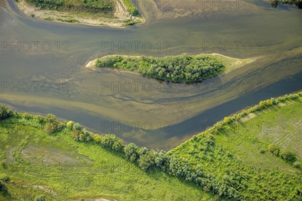 Aerial photograph, renaturalisation of the Lippe estuary in the nature reserve and Büdericher Insel in Wesel, Lower Rhine, North Rhine-Westphalia, Germany, Büdericher Insel, DE, Europe, Lippe floodplain, Lippeverband, aerial photograph, aerial photography, aerial photography, NSG, nature reserve Lippemündung, overview, bird's eye view, Wesel, birds-eyes view, overview, renaturalised river