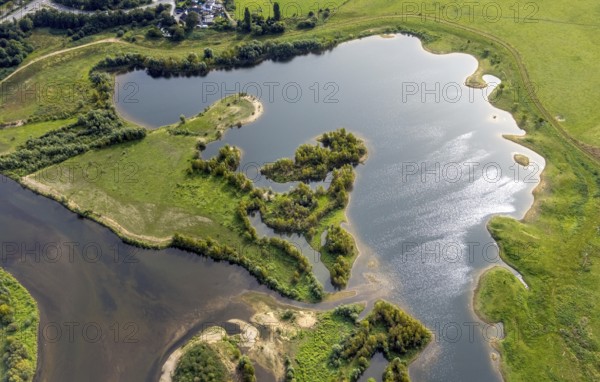 Aerial photograph, renaturation of the Lippe estuary in the nature reserve and Büdericher Insel in Wesel, Lower Rhine, North Rhine-Westphalia, Germany, Büdericher Insel, DE, Europe, shapes and colours, Lippe floodplain, Lippe Association, aerial photograph, aerial photography, aerial photography, nature reserve, Lippe estuary nature reserve, overview, bird's-eye view, Wesel, bird's-eye view, overview, renaturated river