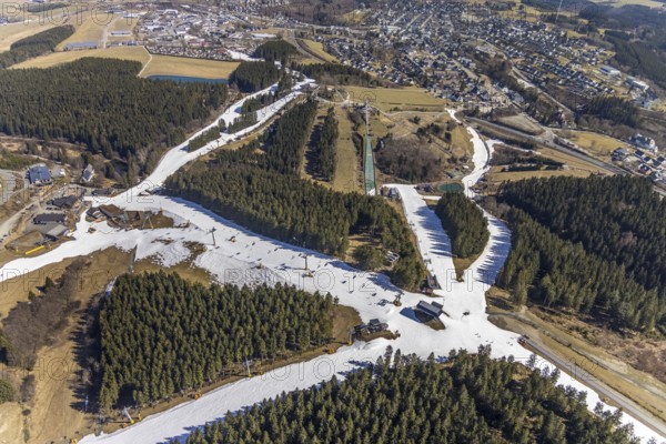 Poppenberg mountain station and chairlift, Winterberg, Sauerland, North Rhine-Westphalia, Germany, DE, Europe, aerial view, aerial photography, aerial photography, pandemic lockdown, snow remains, chairlift, ski lift, overview, circulating cable car, bird's eye view, winter, birds-eyes view, overview