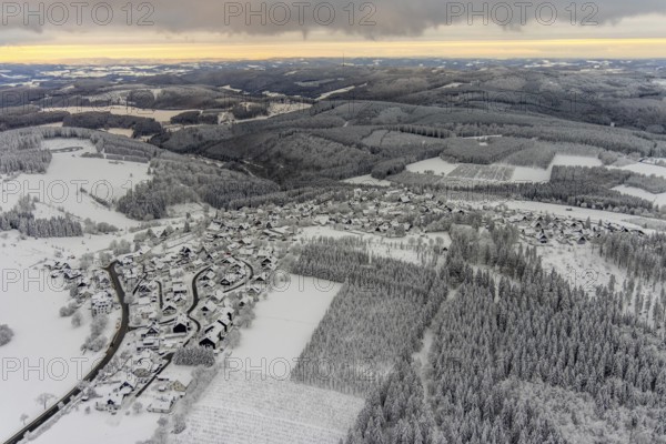 Aerial view of the snowy winter landscape of Winterberg with Altastenberg district in Sauerland in North Rhine-Westphalia, Germany, Sauerland, Europe, aerial photo, birds-eyes view, aerial photography, aerial photography, overview, bird's eye view, lockdown, closed winter landscape, corona lockdown, deserted, snow, winter weather, corona-related lockdown