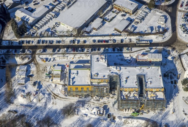 Aerial view, University of Witten / Herdecke, Annen, new campus extension in timber construction, Witten, Ruhr area, North Rhine-Westphalia, Germany, Alfred-Herrhausen-Straße, education, educational institution, DE, Europe, university, aerial view, aerial photography, aerial photography, snow, overview, university, bird's eye view, winter, onset of winter, birds-eyes view, overview