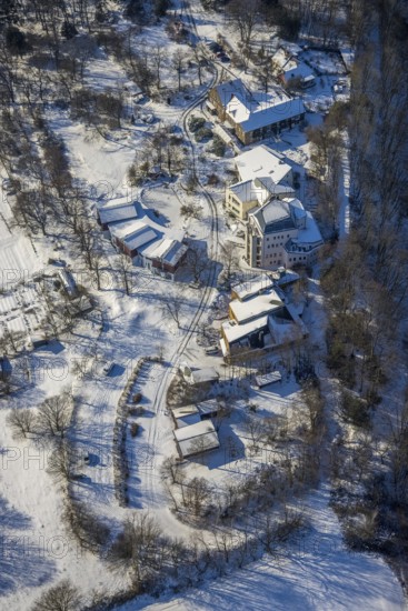 Aerial photo, Waldorf Institute at Annener Berg, Annen, Witten, Ruhr area, North Rhine-Westphalia, Germany, training centre for teachers, education, educational institution, DE, Europe, teaching institute, aerial photo, aerial photography, aerial photography, snow, school, overview, bird's-eye view, Waldorf education, winter, onset of winter, birds-eyes view, overview