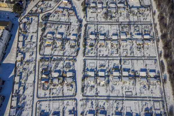 Aerial view, allotment garden association, Goethestrasse, Annen, Witten, Ruhr area, North Rhine-Westphalia, Germany, DE, Europe, community garden, allotment garden, allotment garden site, allotment garden association, aerial view, aerial photography, aerial photography, snow, allotment garden, overview, bird's eye view, winter, onset of winter, birds-eyes view, overview