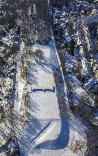 Aerial view, water reservoir Helenenberg, Helenenturm, Witten, Ruhr area, North Rhine-Westphalia, Germany, observation tower, DE, Egge, Europe, aerial view, aerial photography, aerial photography, snow, tower, overview, bird's eye view, winter, winter onset, birds-eyes view, overview