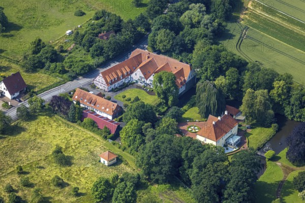 Aerial view, moated castle Haus Echthausen, Echthausen, Wickede, Sauerland, North Rhine-Westphalia, Germany, castle, DE, monument protection, Europe, moat, manor house, manor building, aerial photograph, aerial photography, aerial photography, manor house Beluga (sturgeon), castle, overview, bird's eye view, moated castle, moated moat, moated castle, birds-eyes view, historical sight, overview