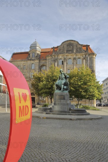 Red heart with I like MD and Otto von Guericke Fountain, monument, sculpture, inscription, heart-shaped, letter, sign, symbol for love, solidarity, love, perspective, abbreviation, letters, New Town Hall, Hauptwache, Magdeburg, Saxony-Anhalt, Germany