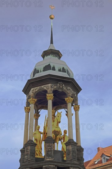 Magdeburg horseman with crown and two virgins, golden equestrian figure, equestrian statue, sculpture, three, figures, landmark, Alter Markt, Magdeburg, Saxony-Anhalt, Germany