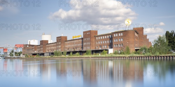 View over the Mittelland Canal to an industrial building, Hanover, Lower Saxony, Germany