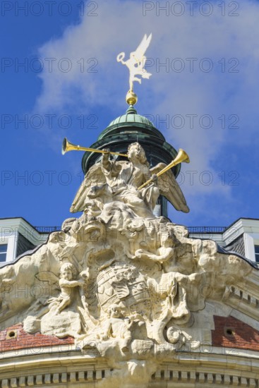 Prince Bishop's Castle, Fürstbischöflichen Schloss, Prince -bishop's coat of arms, musician angels with fanfares, Westphalian Wilhelms University, Münster, North Rhine-Westphalia, Germany