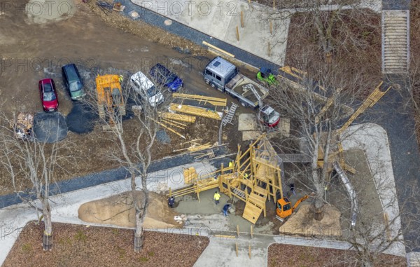 Aerial view, construction site in the southern part of the castle park, Siegen-Kernband, Siegen, Siegerland, North Rhine-Westphalia, Germany, construction work, construction area, construction site, construction project, construction site, DE, Europe, aerial view, aerial photography, aerial photography, overview, bird's-eye view, overview