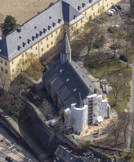 Aerial view, renovation of the evang. MartiniKirche am Unteren Schloss, Siegen-Kernband, Siegen, Siegerland, North Rhine-Westphalia, Germany, place of worship, construction work, construction area, building site, building plots, construction project, construction site, DE, Europe, religious community, place of worship, holy site, church, parish, denomination, aerial photograph, aerial photography, aerial photography, pseudo basilica, religion, religious site, overview, bird's-eye view, bird's-eye view, overview