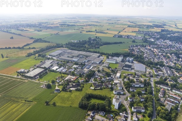 Aerial view, commercial area Zur Mersch, Metallbau Schwenneker, Werl, Soester Börde, North Rhine-Westphalia, Germany, DE, Europe, commercial enterprises, commercial area, commercial park, commercial location, commercial use, industrial area, industrial building, industrial location, aerial photograph, aerial photography, aerial photography, overview, bird's-eye view, overview