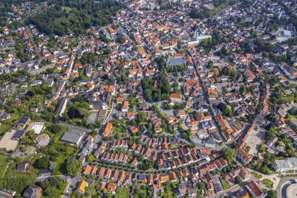 Aerial view, old town, catholic church St. Walburga and pilgrimage basilica Mariä Heimsuchung, Ursulinengymnasium Werl and castle ruins of the former electoral town castle, Werl centre, Soester Börde, North Rhine-Westphalia, Germany, old town view, old town area, old town ring road, place of worship, DE, Europe, religious community, place of worship, holy place, church, parish, denomination, aerial view, aerial photography, aerial photography, religion, religious site, overview, bird's-eye view, Werl, birds-eyes view, historic city centre, overview, red roofs