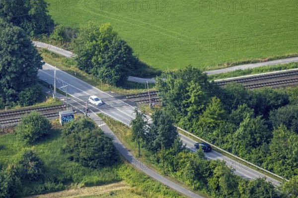 Aerial view, railway crossing Iwering, Westbüderich, Werl, Soester Börde, North Rhine-Westphalia, Germany, railway tracks, DE, Europe, aerial view, aerial photography, aerial photography, overview, bird's-eye view, overview