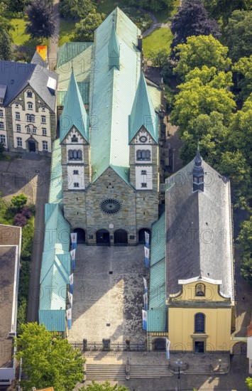 Aerial view, pilgrimage basilica of the Visitation of the Virgin Mary, Werl, Soester Börde, North Rhine-Westphalia, Germany, place of worship, DE, Europe, religious community, place of worship, holy site, church, parish, denomination, aerial view, aerial photography, aerial photography, religion, religious site, overview, bird's-eye view, overview