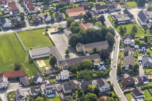 Aerial photo, Marienschule Büderich, Ostbüderich, Werl, Soester Börde, North Rhine-Westphalia, Germany, education, educational institution, DE, Europe, educational institute, aerial photography, aerial photography, aerial photography, school, overview, bird's eye view, birds-eyes view, overview
