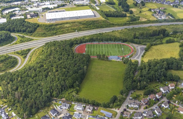 Aerial view, sports ground FSV Gerlingen e.V., Gerlingen, Wenden, Sauerland, North Rhine-Westphalia, Germany, DE, Europe, football pitch, football stadium, commercial enterprises, commercial area, commercial site, commercial use, industrial area, industrial site, athletics stadium, aerial photograph, aerial photography, aerial photography, Schell GmbH Sanitärtechnik, sport, sports facilities, sports ground, sports facility, overview, bird's-eye view, bird's-eye view, overview