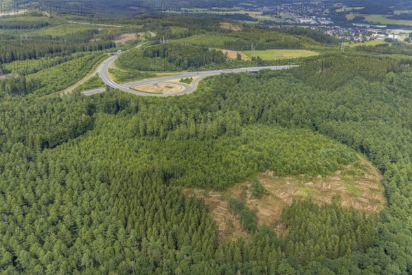 Aerial view, motorway A4, exit Krombach onto the B54, forest area with forest damage, Elben, Schönau, Wenden, Sauerland, North Rhine-Westphalia, Germany, motorway exit, federal road B54, DE, Europe, aerial view, aerial photography, aerial photography, overview, bird's-eye view, overview, wladge