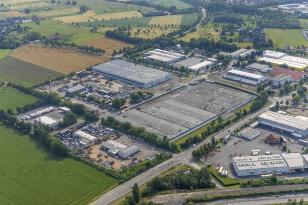 Aerial view, industrial estate Hammer Straße, Brelo Rohstoff Recycling, Kettler Werk Sönnern 1, Gebhardt-Stahl GmbH Werk 3, Budberg, Werl, Soester Börde, North Rhine-Westphalia, Germany, DE, Europe, commercial enterprises, commercial area, commercial park, commercial site, commercial use, industrial area, industrial building, industrial site, aerial view, aerial photography, aerial photography, scrap yard, overview, bird's eye view, birds-eyes view, overview