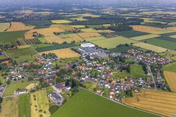 Aerial view, aerial view of Sönnern, Josef Mawick Kunststoff-Spritzgusswerk, Werl, Soester Börde, North Rhine-Westphalia, Germany, DE, Europe, commercial enterprises, commercial area, commercial park, commercial location, commercial use, property tax, real estate, industrial area, industrial building, industrial location, aerial photograph, aerial photography, aerial photography, overview, bird's-eye view, meadows and fields, living and life, residential buildings, quality of life, bird's-eye view, overview