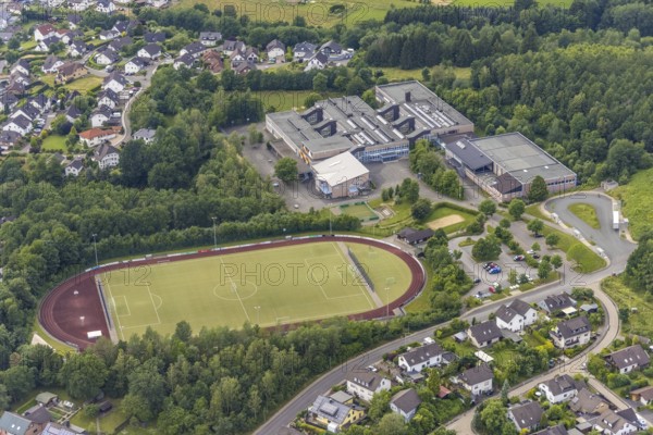 Aerial view, Wenden Comprehensive School and Sports Field, Möllmicke, Wenden, Sauerland, North Rhine-Westphalia, Germany, education, educational institution, DE, Europe, football pitch, football stadium, comprehensive school, teaching institute, athletics stadium, aerial view, aerial photography, aerial photography, school, sports facilities, sports field, sports facility, overview, bird's-eye view, overview