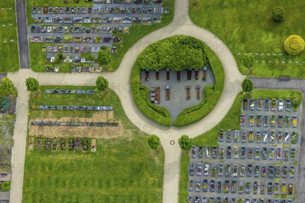 Aerial view, cemetery with circular route, parish of Wenden, Wenden, Sauerland, North Rhine-Westphalia, Germany, burial site, DE, Europe, shapes and colours, cemetery, memorial, place of worship, graves, burial ground, circular shape, aerial photograph, aerial photography, aerial photography, resting place, overview, bird's-eye view, overview