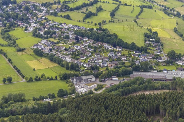 Aerial view, local view Heid, Wenden, Sauerland, North Rhine-Westphalia, Germany, DE, Europe, property tax, real estate, aerial view, aerial photography, aerial photography, overview, bird's-eye view, living and living, residential area, residential buildings, quality of living, birds-eyes view, overview
