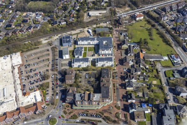 Aerial view, Senioren-Park carpe diem Voerde, Voerde, Ruhr area, Lower Rhine, North Rhine-Westphalia, Germany, retirement home, retirement home, old people's home, Bahnhofstraße, care and nursing, DE, Europe, aerial view, aerial photography, aerial photography, care facility, retirement home, retirement residence, retirement home, senior centre, overview, bird's-eye view, bird's-eye view, overview