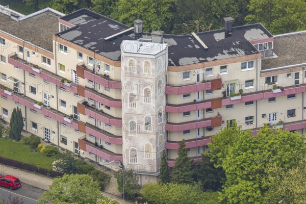 Aerial view, residential building Paracelsusstraße, Losenburg, Velbert, Ruhr area, North Rhine-Westphalia, Germany, DE, Europe, property tax, real estate, aerial view, aerial photography, aerial photography, overview, bird's eye view, residential complex, living and living, residential area, residential buildings, residential quality, residential neighbourhood, housing estate, birds-eyes view, onlyVelbert, overview