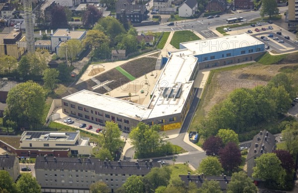 Aerial photo, Kastanienallee primary school, Velbert, Ruhr area, North Rhine-Westphalia, Germany, education, educational institution, DE, Europe, primary school, teaching institute, aerial photo, aerial photography, aerial photography, school, overview, bird's-eye view, overview
