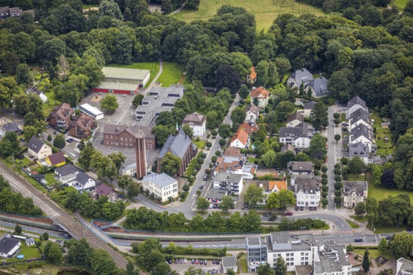 Aerial view, Catholic Church of the Sacred Heart of Jesus, School at Friedrichsborn, Königsborn, Unna, Ruhr area, North Rhine-Westphalia, Germany, place of worship, education, educational institution, DE, Europe, religious community, place of worship, holy place, church, parish, denomination, educational institute, aerial photograph, aerial photography, aerial photography, religion, religious site, school, overview, bird's-eye view, overview