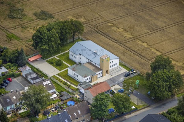 Aerial view, Jewish community haKochaw for the district of Unna, Maßen, Unna, Ruhr area, North Rhine-Westphalia, Germany, place of worship, DE, Europe, religious community, place of worship, holy place, church, parish, denomination, aerial photograph, aerial photography, aerial photography, religion, religious site, synagogue, overview, bird's-eye view, birds-eyes view, overview