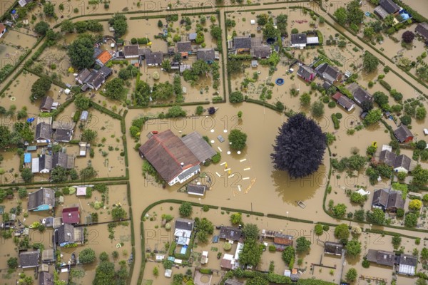 Aerial photo, Ruhr flood, flooded campsite Amsel restaurant on the Ruhr Valley cycle path in Schwerte, Schwerte, Ruhr area, North Rhine-Westphalia, Germany, DE, Europe, birds-eyes view, aerial photo, aerial photography, aerial photography, overview, bird's eye view