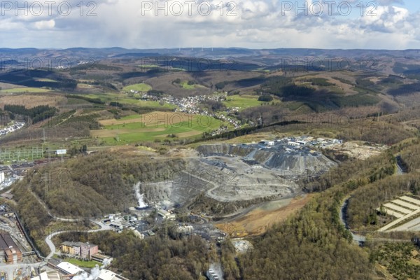 Aerial view, quarry and recycling centre Siegerland, Geisweid-Stahlwerke, Siegen, Siegerland, North Rhine-Westphalia, Germany, DE, Europe, distant view, hilly landscape, aerial view, aerial photography, aerial photography, mixed forest, recycling yard, overview, bird's-eye view, forest, forest area, birds-eyes view, overview