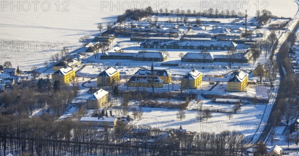 Aerial view, construction area former Kanaal van Wessem barracks, housing estate and refugee accommodation, snow, Soest, Soester Börde, North Rhine-Westphalia, Germany, Soester, Börde, DE, Europe, birds-eyes, view, aerial photography, aerial photography, overview, overview, bird's eye view, winter, winter weather, winter onset, cold, former, barracks, refugee accommodation, housing, flat, houses, residential buildings, housing estate, settlement