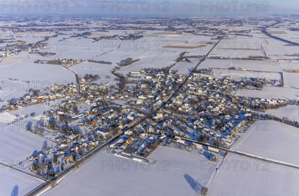 Aerial view, overview Ostönnen, snow-covered houses and fields, winter Soest, Soester Börde, North Rhine-Westphalia, Germany, Soest, Soester, Börde, DE, Europe, birds-eyes, view, aerial photography, aerial photography, aerial photography, overview, bird's eye view, winter, winter weather, snow, winter onset, cold